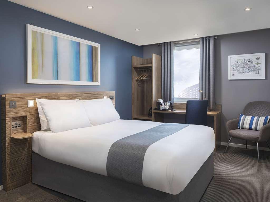 Mercure London Gatwick Airport Horley Oda fotoğraf