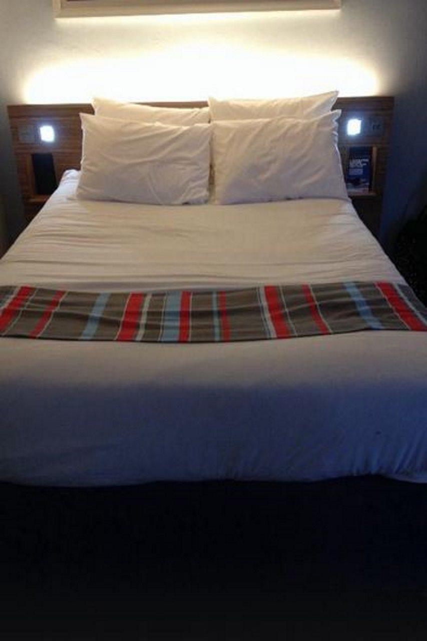 Mercure London Gatwick Airport Horley Dış mekan fotoğraf