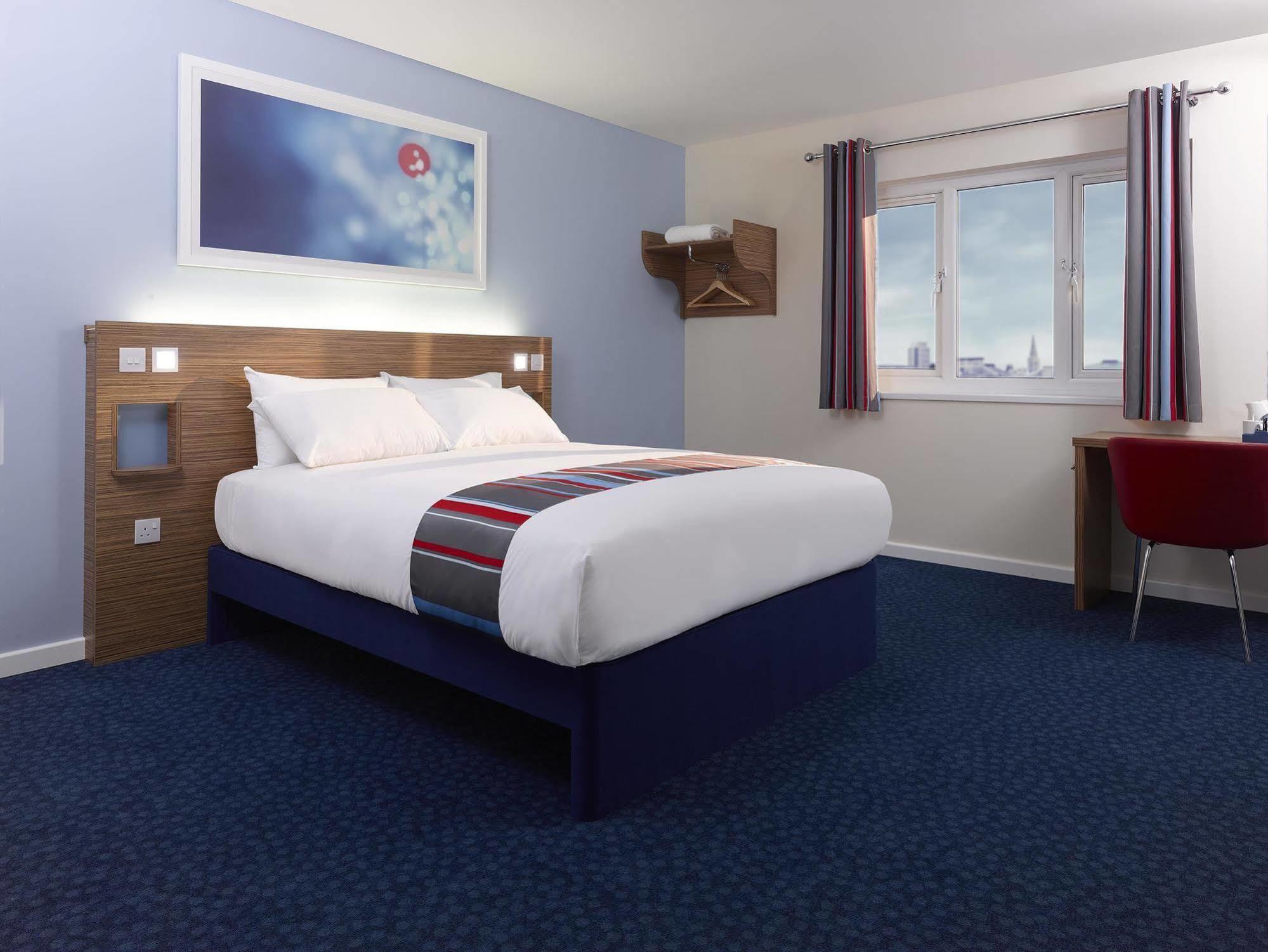 Mercure London Gatwick Airport Horley Dış mekan fotoğraf
