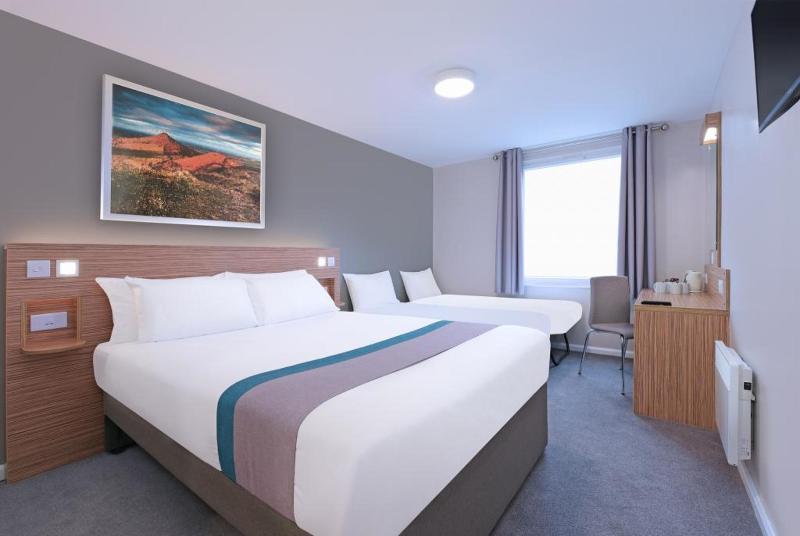 Mercure London Gatwick Airport Horley Dış mekan fotoğraf