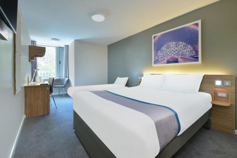 Mercure London Gatwick Airport Horley Dış mekan fotoğraf